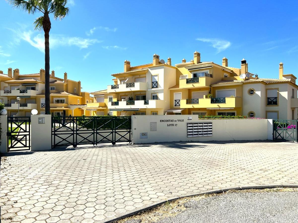 Albufeira Valley 2 With Pool By Homing 外观 照片